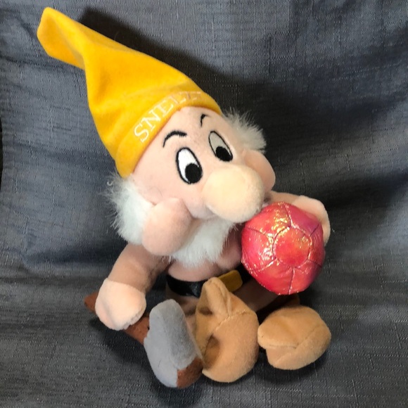 Disney Other - 🛍️5/$20🛍️DISNEY’S SNEEZY DWARF
